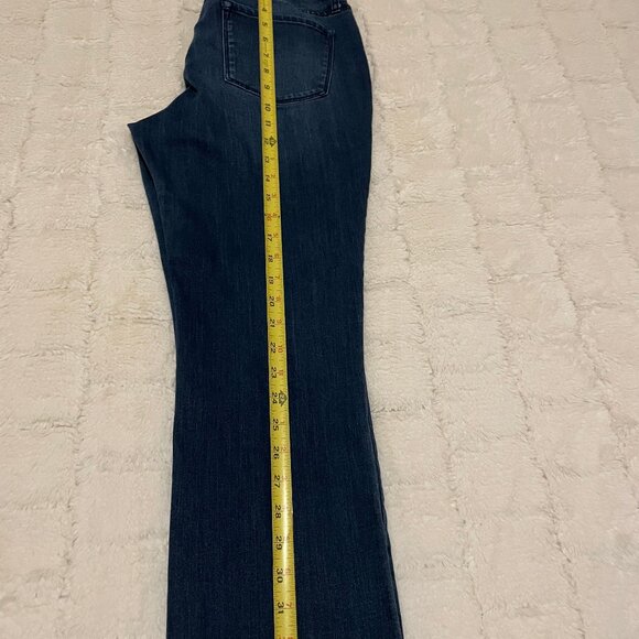 Isaac Mizrahi Live Raw Edge Hem Jeans - Picture 9 of 9